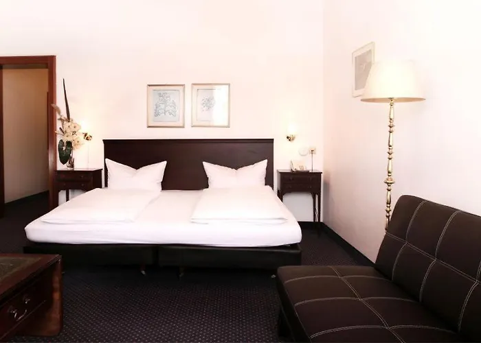 Der Fuerstenhof 4*
