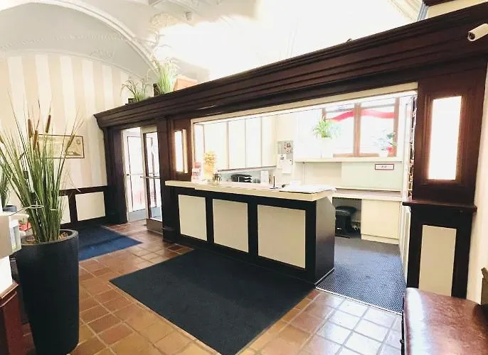 Der Fuerstenhof 4*